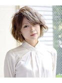 小顔に見せる、美シルエットボブ