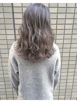 レウーナ(Reuna) ベージュ×#毛先パーマ#ことりベージュ#黒髪ウォーターフォール