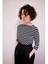 ヘアー キュート(hair CUtE)&nbsp;カッコかわいいレトロハードウェーブ。