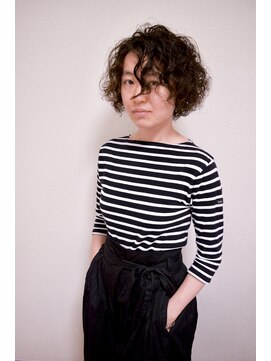 ヘアー キュート(hair CUtE) カッコかわいいレトロハードウェーブ。