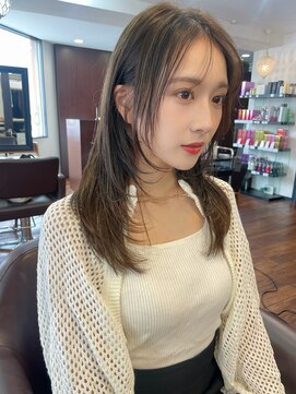 リコバイアフロート(riko by afloat) レイヤーカット/顔まわりカット/グレーベージュ/ウルフカット