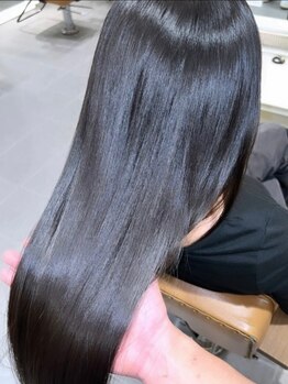 バサ 高田馬場店(BASSA)の写真/高田馬場[オージュア取扱]最新ケア技術/薬剤が充実で悩みに届く！潤い,艶感,指通り…毛先までうっとり美髪