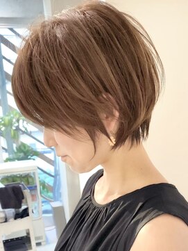 ラフ 新宿(Laff) 似合わせカット20代30代40代50代くびれショート丸みショートボブ