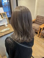 ココカラヘアー ニコ(cococara hair nico)&nbsp;グレージュカラー/ハイトーンカラー/レイヤーカット