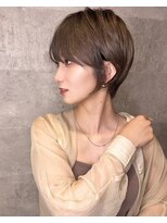 アンダーバーホワイト 泉佐野店(_WHITE)&nbsp;☆大人ショートボブ×小顔カット