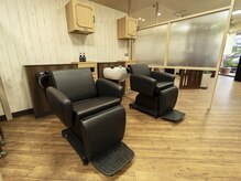 エムズハウス(SOLE M‘s HOUSE)の雰囲気(ゆったり寛げるシャンプー台があります。)