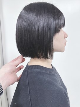 モリオ(morio) >切りっぱなしボブミニボブ耳かけボブコンパクトボブ30代40代