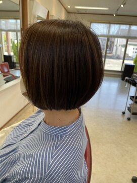 プリーマ えりあしすっきりショートボブ♪