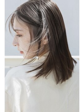 ミット バイ ツリー 吉祥寺(mit by tree) ノームコアエフォートレスアイスグレージュ耳かけ鎖骨ミディ