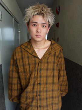 ピア ヤクイン(Pia Yakuin) ラフショート ウルフ