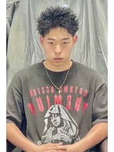 サロウィン 大宮(SALOWIN) スパイキーショート大宮メンズ短髪アップバングショート刈り上げ