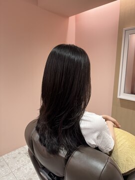 ルーム シンサイバシ(room shinsaibashi) レイヤーカット×美髪スパ