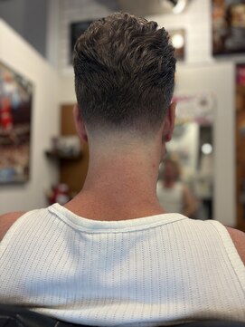 ブレイズマン(BLAZEMAN) 大人な色気テーパーフェード