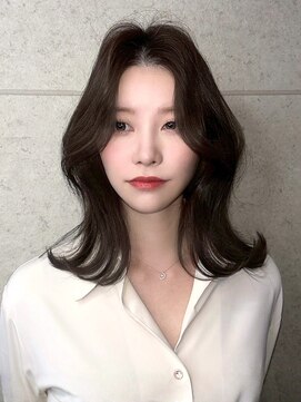 ステイゴールド(STAYGOLD) 韓国ヘア ダークブラウン 顔周りレイヤーカット 10代 20代 艶髪