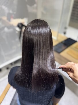 タミーズ 金山(Tummy's) 乾かすだけ美髪改善ストレート