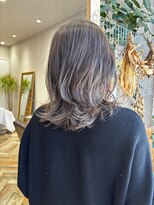 イチルノヒ(iCHIRUNOHi)&nbsp;グレージュカラー