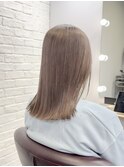 ミルクティーベージュ