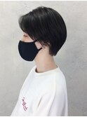 ハンサムショート_くびれヘアビタミンカラー_ba335152