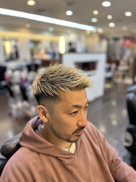 ロイヤルマン 梅田(ROYAL MAN) スパイキーショート×フェードカット