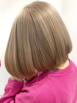 ウィコ 新宿(WICO) ミルクティーベージュ［新宿駅/ショコラベージュ/ベビーバング]