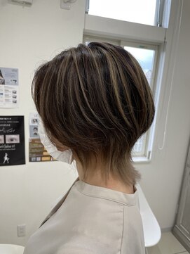 ベルバイグレイス(BELLE by grace) コントラストハイライトベージュ