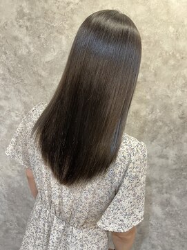 リズリー(Lizul) カット＋艶髪カラー＋酸性ストレート＋linkトリートメント