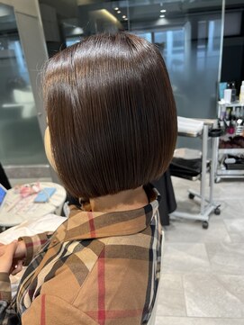 ステラバイケンジ(STELLA by KENJE) 大人綺麗ボブ/藤沢/髪質改善縮毛矯正/ショート/脱白髪染め透明感