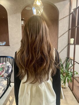 ザ ローズ(The Rose) ゆる巻きロング