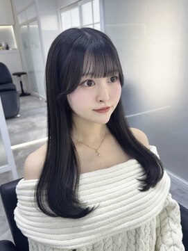 イミュ(IMMU) ブラックカラー×艶カット 韓国ヘア/髪質改善