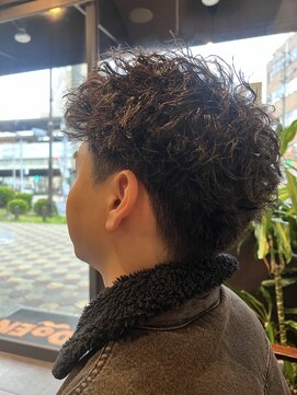 ドゥーエン 守口店(DoEN) スパイキーショート×ピンパーマ