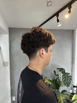 エムドットヘアーサロン(M. hair salon) ルーズショートパーマ