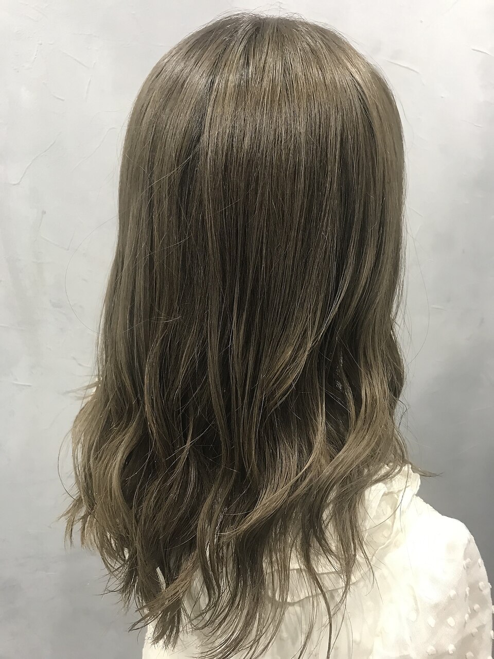 イルミナカラー/マットベージュ：L037679543｜エイトセカンド 新宿三