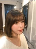前下がりボブ