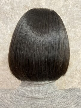 シュガービー(SUGAR-B) 【SUGAR-B 】丸みのある黒髪前下がりボブ