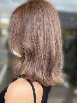 モッズヘア 足利(mod'hair) 透け感ハイライトラベンダーベージュくすみカラーミディ