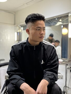メリケンバーバーショップ フクオカ(MERICAN BARBERSHOP FUK) ハイライトマッシュパーマウルフアッシュブラック