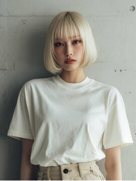 リファインド ギフト ヘアー ステージ(Refined gift HAIR STAGE) 金髪ボブ