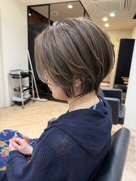 ハーツ(Heart's) 白髪ぼかし似合わせ大人ショート30代40代50代60代◎