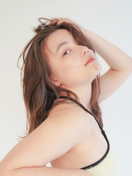 ディジョン(Dijon) 韓国顔まわりレイヤーカットグレージュオリーブベージュブラウン