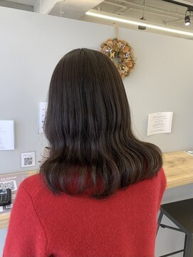 リジー(Litzy) オリーブグレージュ／嶋田　綺星