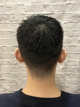 グレイスフル バーバープラチナム 六本木店(Graceful Barber platinum) ソフトモヒカン刈り上げショート