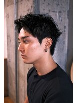 キュー(Cue_) スパイキーショートのピンパーマ