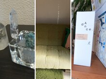 ヴィアリス(Viaris)の雰囲気（グリーンのソファが映えるウェイティングスペース☆）