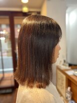エスポワール(Espoir) 鎖骨ライン切りっぱなし