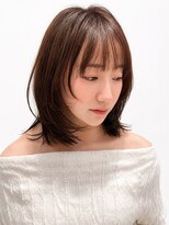 ファルベ(Farbe) 黒髪/オリーブグレー/小顔に見せるヘア/ココアベージュ/レイヤー