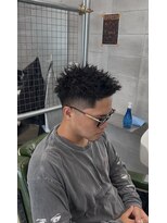 マークバーバーカンパニー 藤沢(MARK BARBER COMPANY.)&nbsp;テーパーフェード×ブッタパーマ