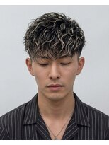 ジェットブラックキューサンロク(JET BLACK 936)&nbsp;緩め波巻きメッシュパーマ