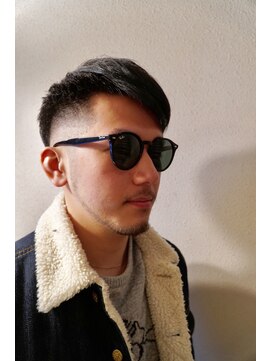 アンプティ(Un Petit) 《ナチュラルスキンフェード》