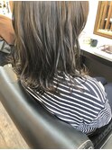 スモーキーアッシュ