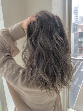 リゲル(rigel) グレージュハイライトカラー☆